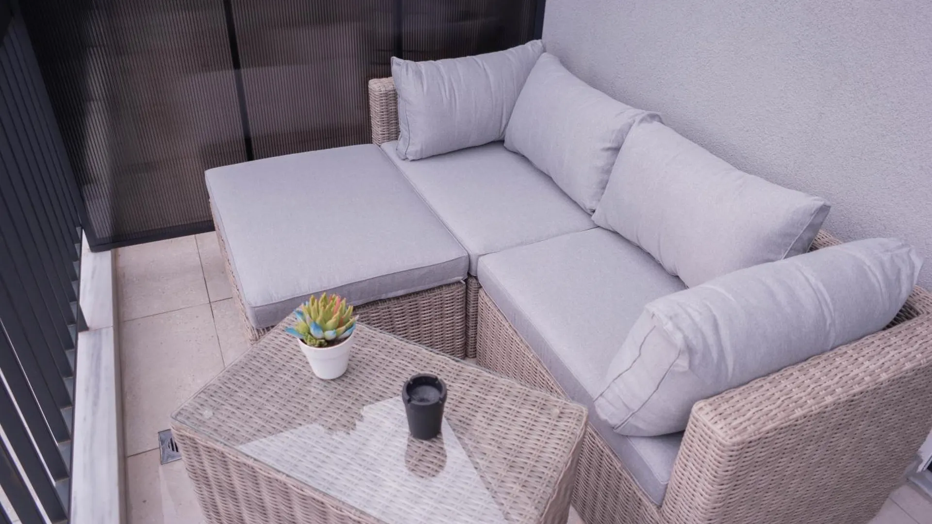 Thesspacious Apartment Thessaloniki Greece